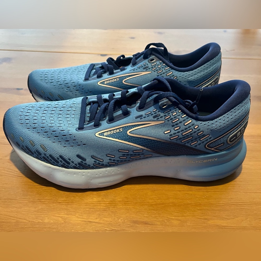 Brooks Glycerin 20 Running Shoes, Women’s Size 10 B, Blissful Blue, New in Box